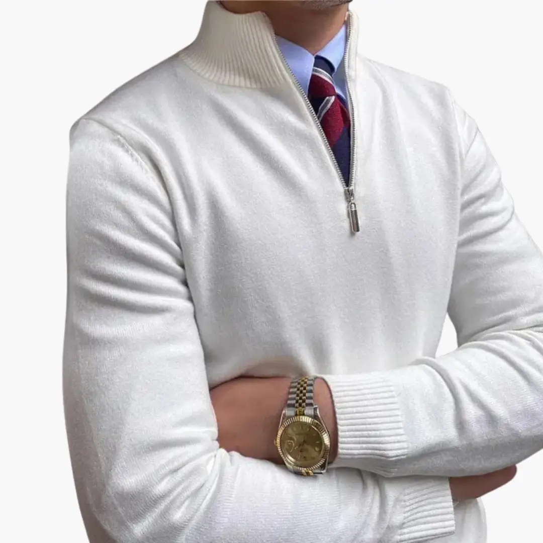 Men’s half-zip knit jumper with stand collar in white, ribbed hem.