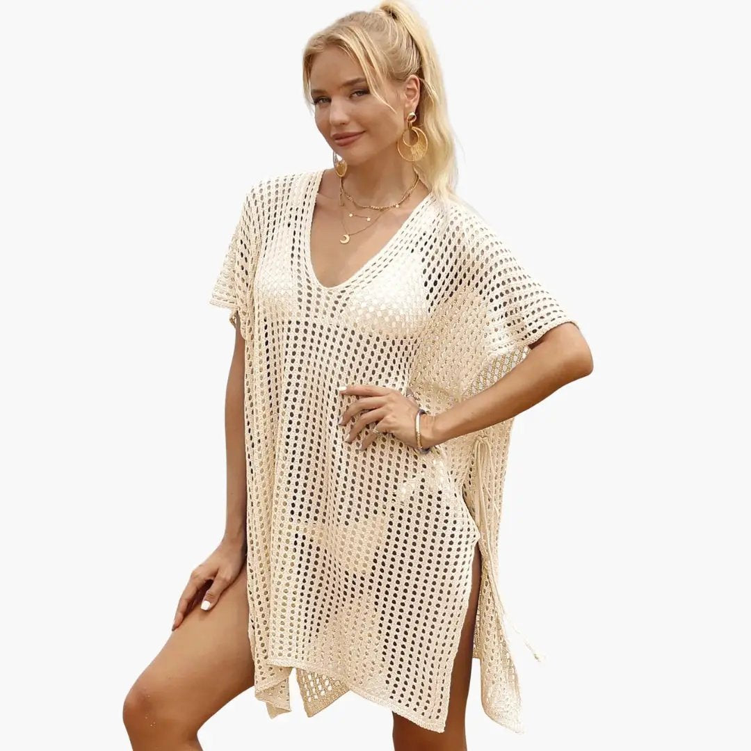 Women’s Beach Blouse with V-Neck and Long Sleeves in beige crochet-knit.