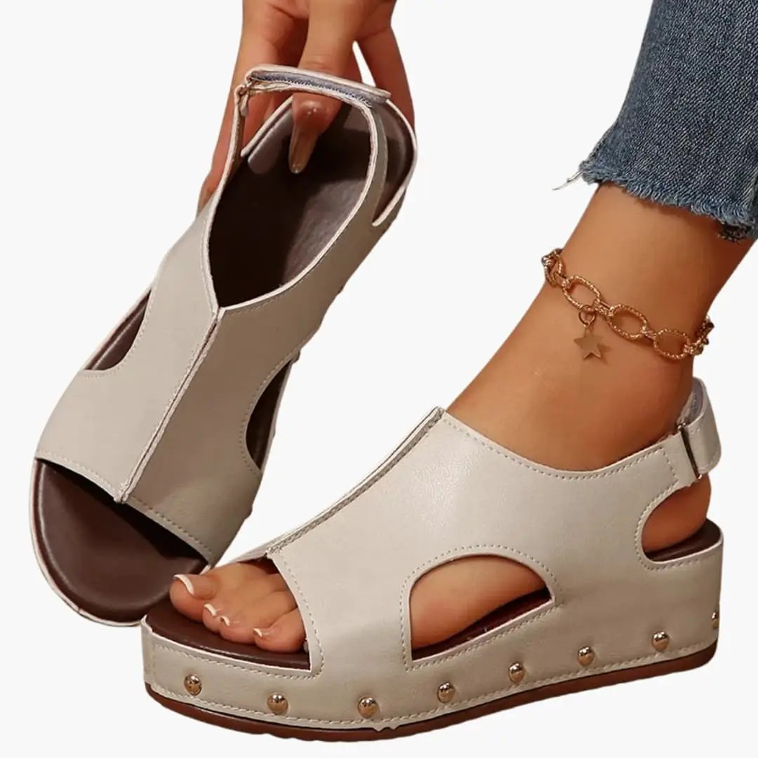 Women's platform sandals with cushioned footbed in cream leather, wedge heel