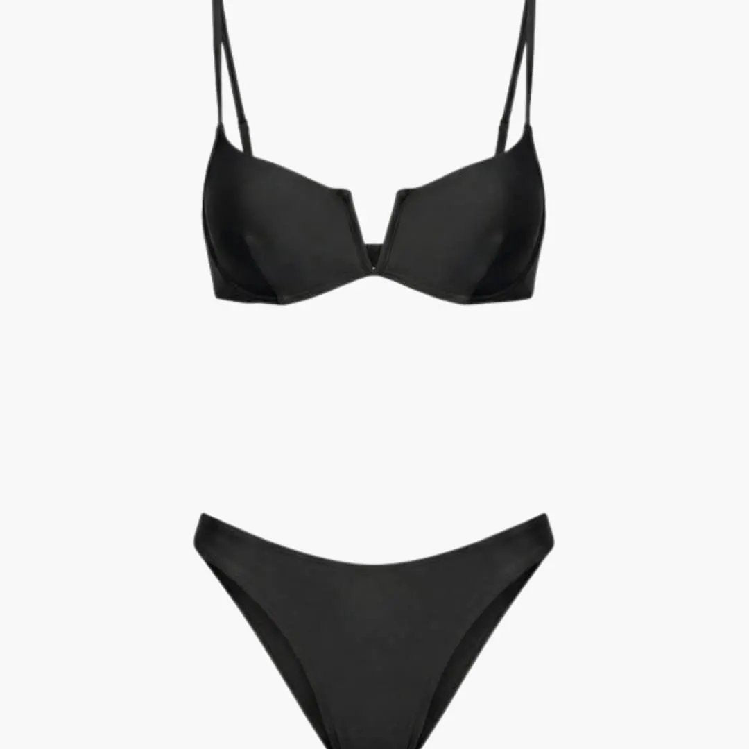 Women’s push-up bikini set in black with Brazilian-cut bottoms, classic two-piece swimwear